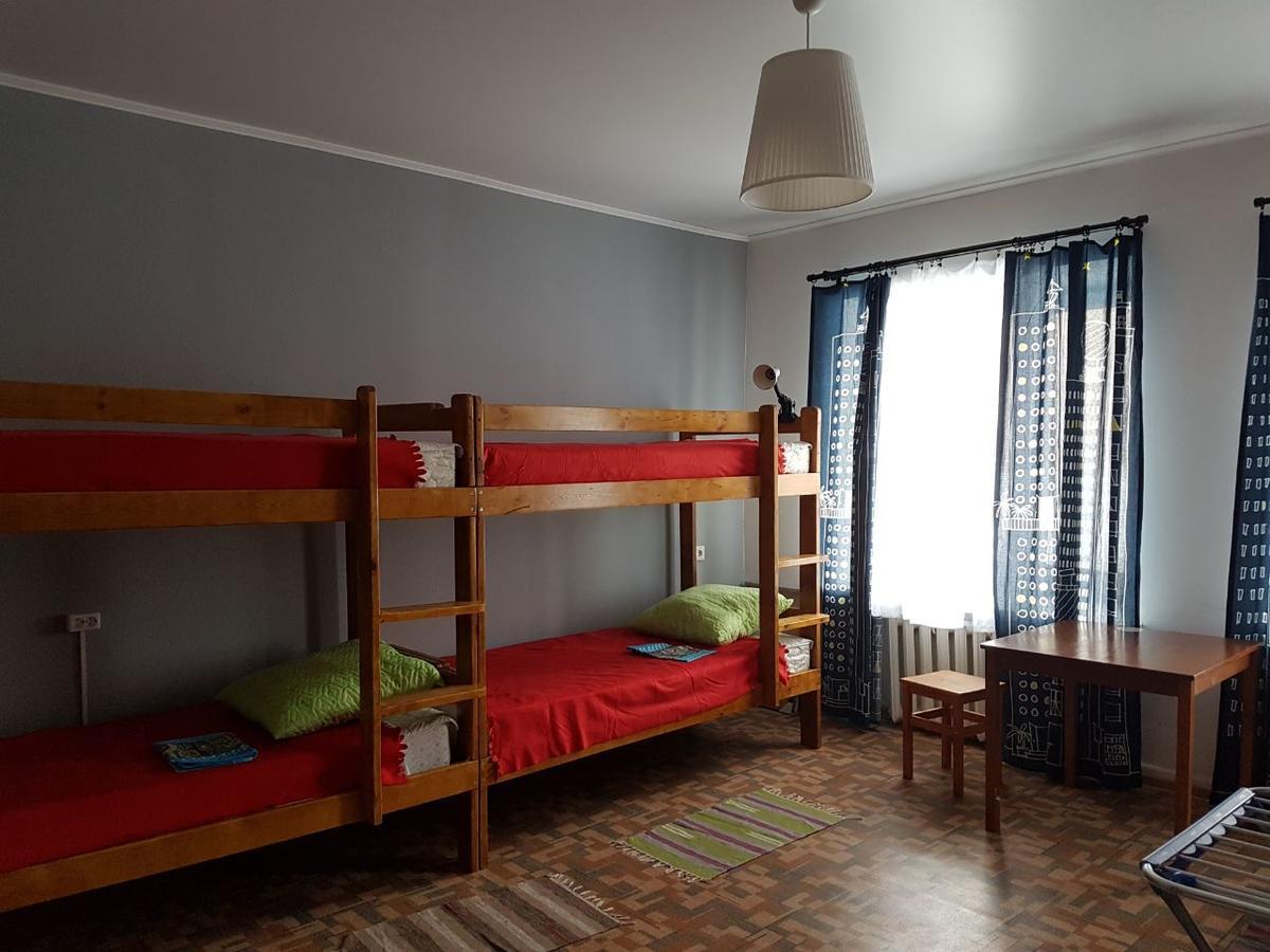 Хостел екатеринбург недорого у жд. Хостел 888 Новосибирск. Funkey Hostel Новосибирск. Хостел в Железнодорожном. Хостел Новосибирск возле ЖД вокзала.